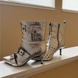 Metallic Silver Pointed-Toe Ankle Boots - Women's Fashion Booties